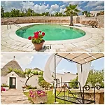 Masseria Rosa Trulli Relais 4* אלברובלו