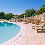 לינה וארוחת בוקר Masseria Rosa Trulli Relais