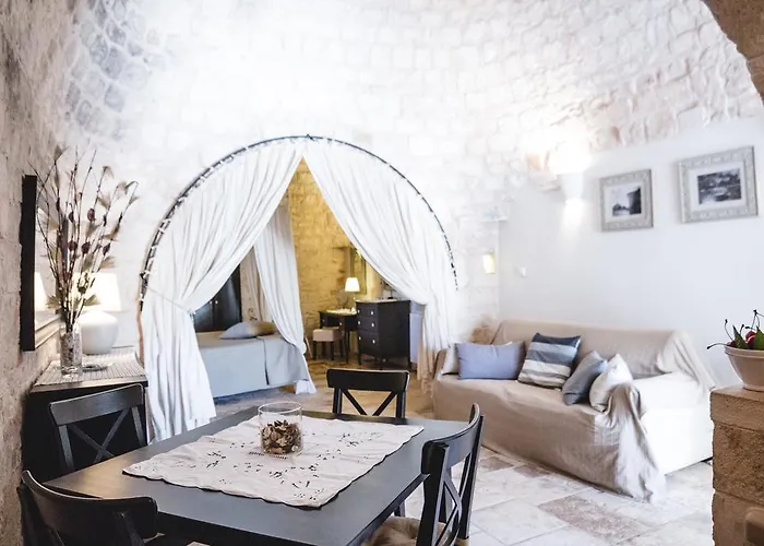 Masseria Rosa Trulli Relais Couette-café Alberobello