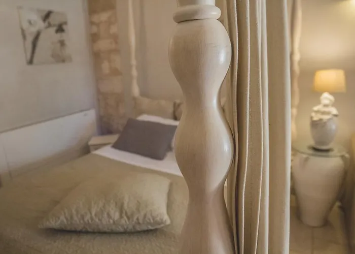 Masseria Rosa Trulli Relais Couette-café 4*