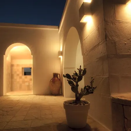 Masseria Rosa Trulli Relais 4* Alberobello