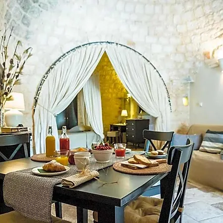 Masseria Rosa Trulli Relais Panzió 4*