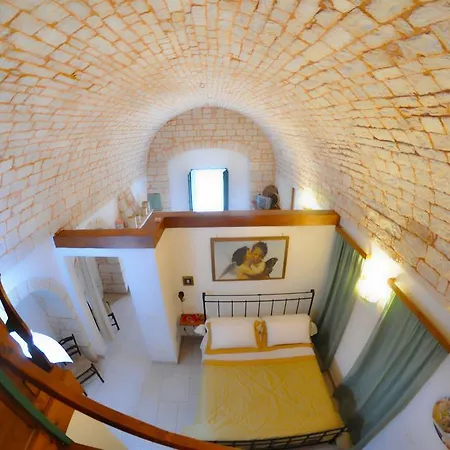 Bed & Breakfast Masseria Rosa Trulli Relais 4*