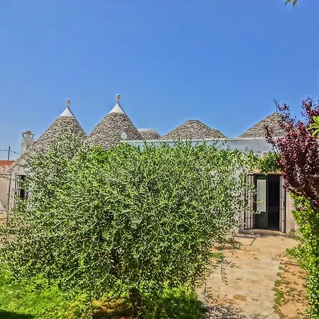 Bed & Breakfast Masseria Rosa Trulli Relais 4*